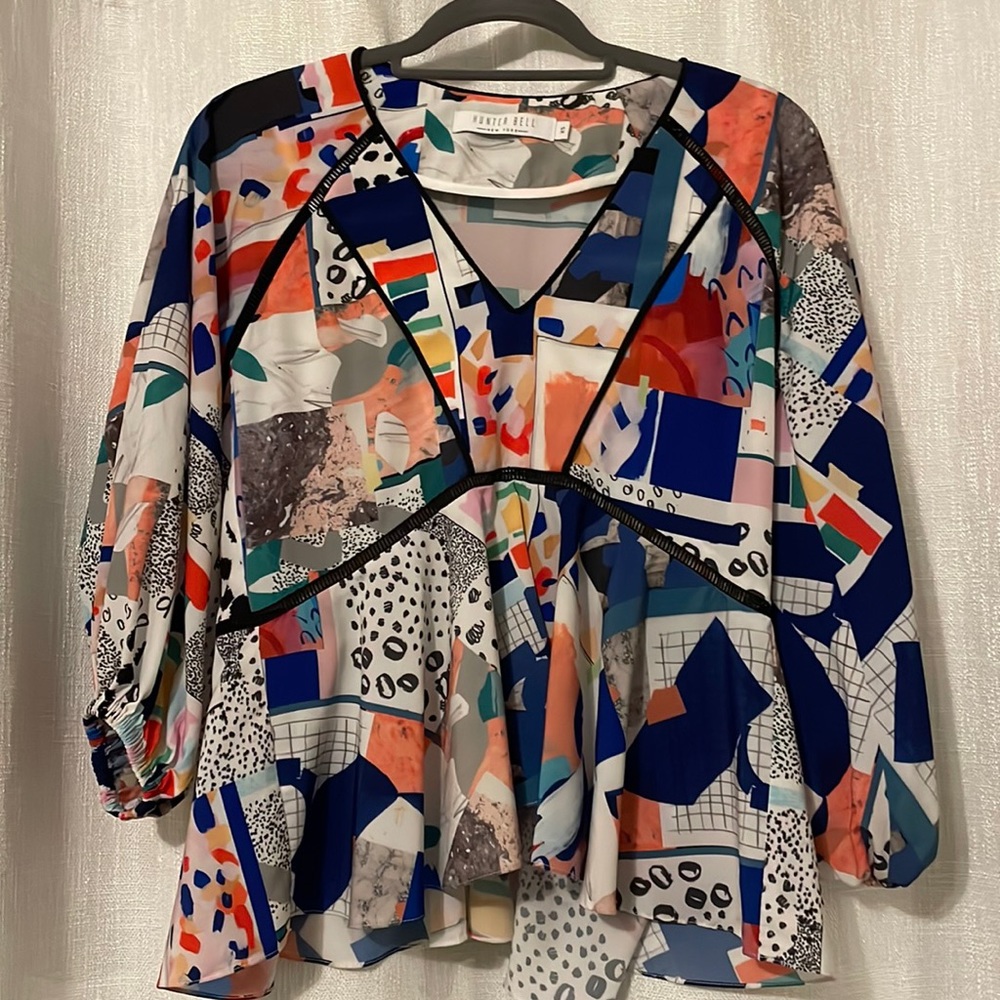 Hunter Bell print top